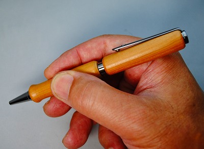 鳥取県の梨の木の手作りボールペン